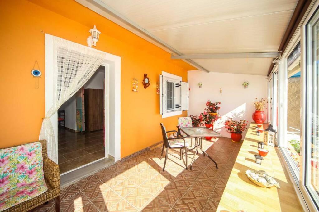 Elena Beach Apartment Mesongi Exterior photo